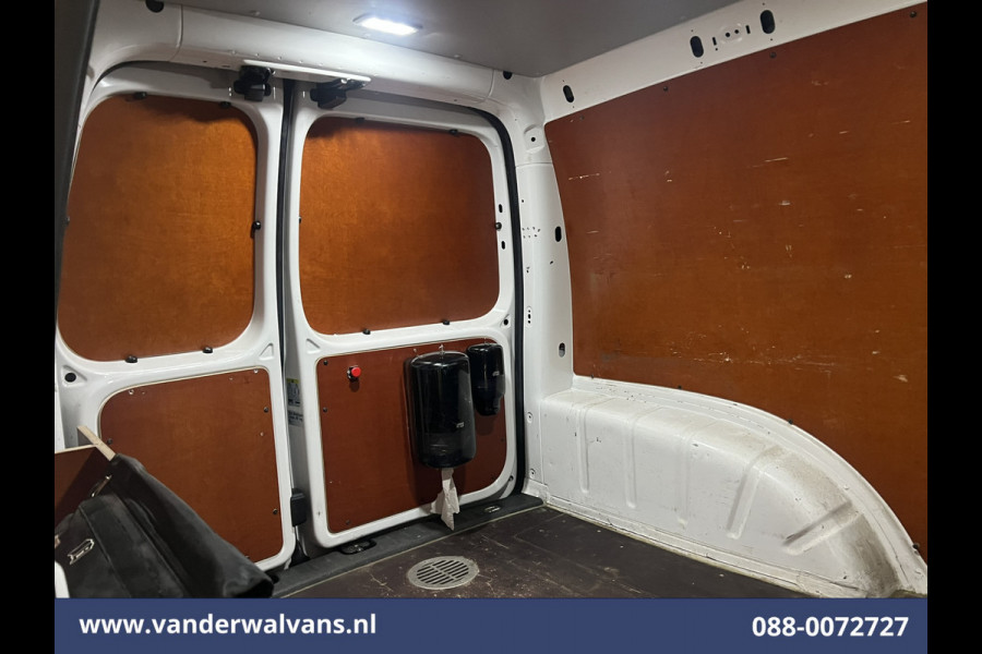 Volkswagen Caddy 2.0 TDI L1H1 Euro6 Airco | Navigatie | Camera | Cruisecontrol | Trekhaak | Apple Carplay | Android Auto Parkeersensoren