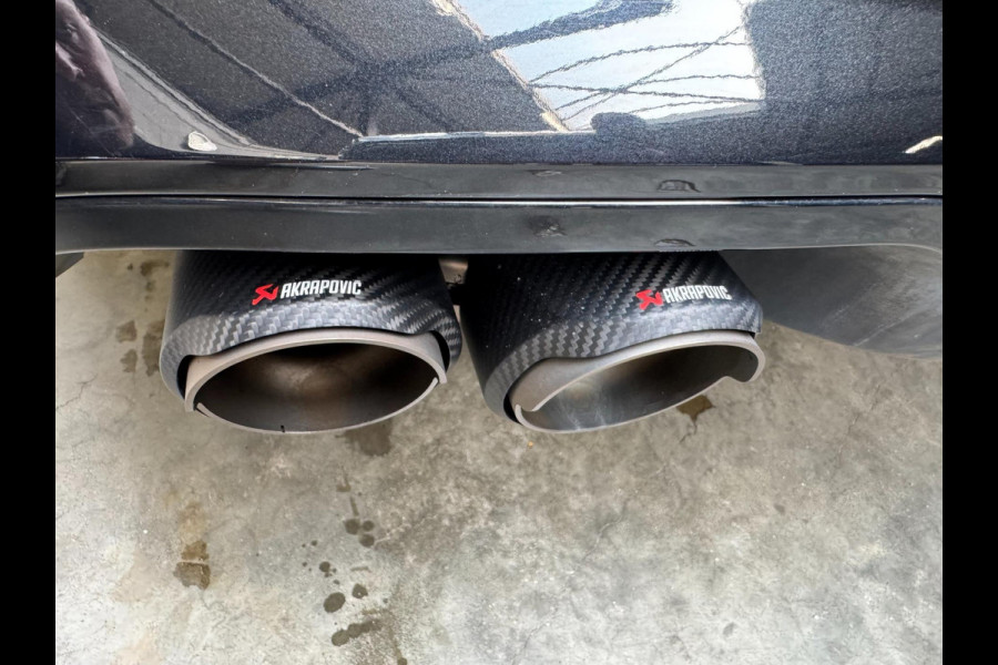 BMW X3 M Competition AKRAPOVIC-CARBON-H&K-HUD-360-DEALER