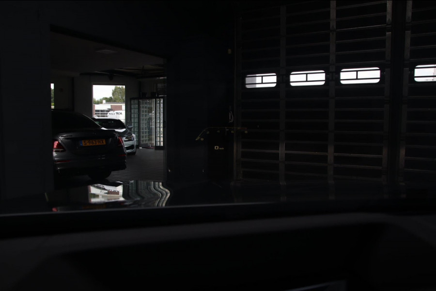 BMW X3 M Competition AKRAPOVIC-CARBON-H&K-HUD-360-DEALER