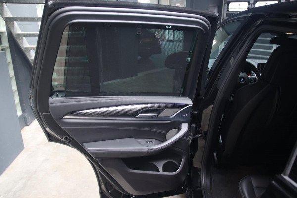 BMW X3 M Competition AKRAPOVIC-CARBON-H&K-HUD-360-DEALER