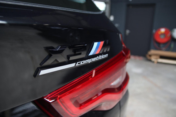 BMW X3 M Competition AKRAPOVIC-CARBON-H&K-HUD-360-DEALER