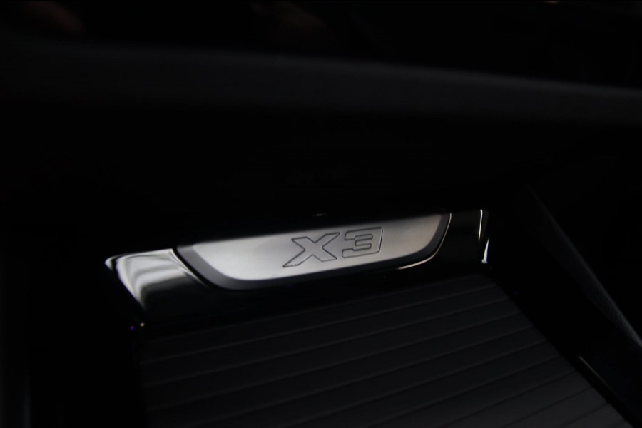BMW X3 XDrive30e M-Sport PANO-LASER-HUD-TREKHAAK-LEDER