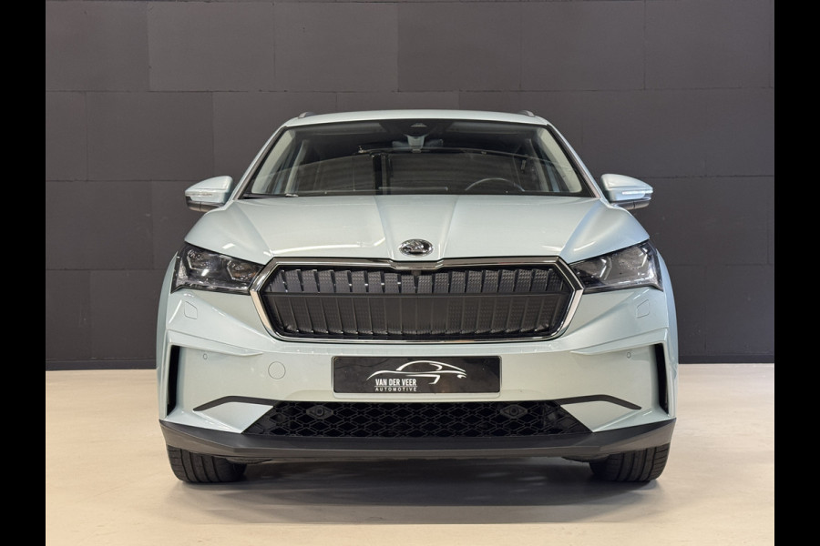 Škoda ENYAQ iV 60 First Edition | SOH 93% | Camera | Elektr. stoel + geheugen | Adaptive cruise | Carplay | Stoelverwarming