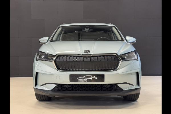 Škoda ENYAQ iV 60 First Edition | SOH 93% | Camera | Elektr. stoel + geheugen | Adaptive cruise | Carplay | Stoelverwarming