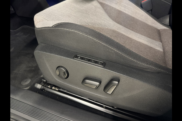 Škoda ENYAQ iV 60 First Edition | SOH 93% | Camera | Elektr. stoel + geheugen | Adaptive cruise | Carplay | Stoelverwarming