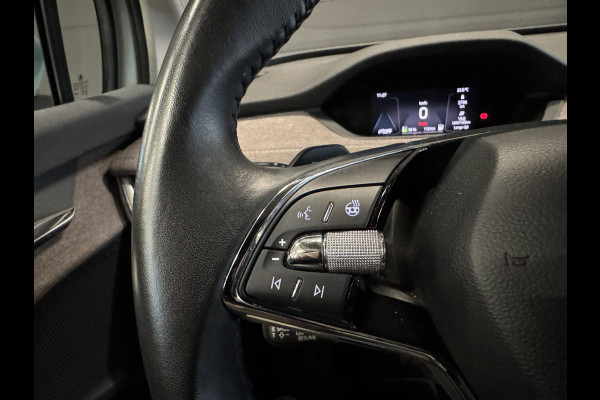 Škoda ENYAQ iV 60 First Edition | SOH 93% | Camera | Elektr. stoel + geheugen | Adaptive cruise | Carplay | Stoelverwarming