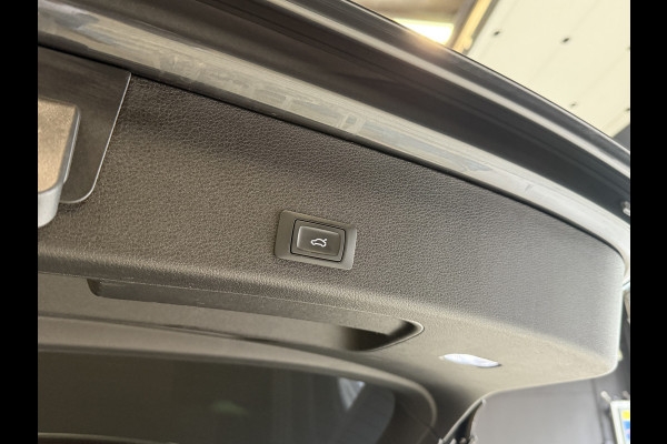 Audi e-tron e-tron 50 quattro Launch edition plus 71 kWh | Panoramadak | Apple Carplay