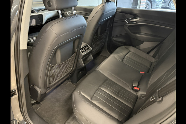 Audi e-tron e-tron 50 quattro Launch edition plus 71 kWh | Panoramadak | Apple Carplay