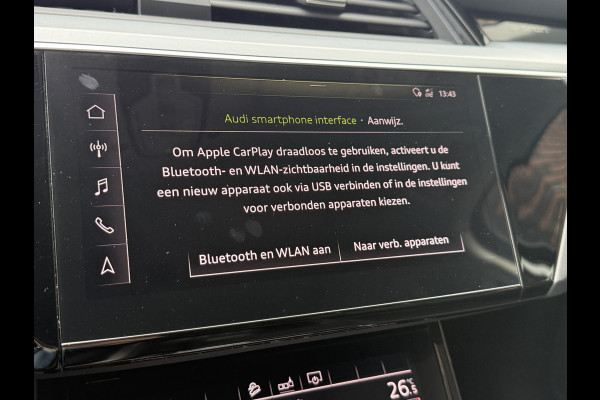 Audi e-tron e-tron 50 quattro Launch edition plus 71 kWh | Panoramadak | Apple Carplay
