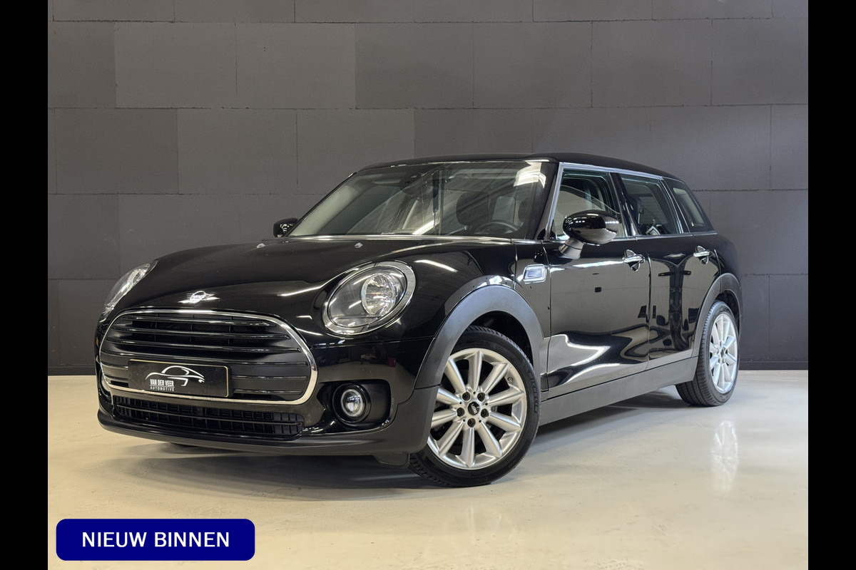 MINI Clubman 1.5 Cooper 136PK Business Edition Automaat | Navi | Cruise | Clima | PDC achter MINI Clubman 1.5 Cooper 136PK Business Edition Automaat | Navi | Cruise | Clima | PDC achter