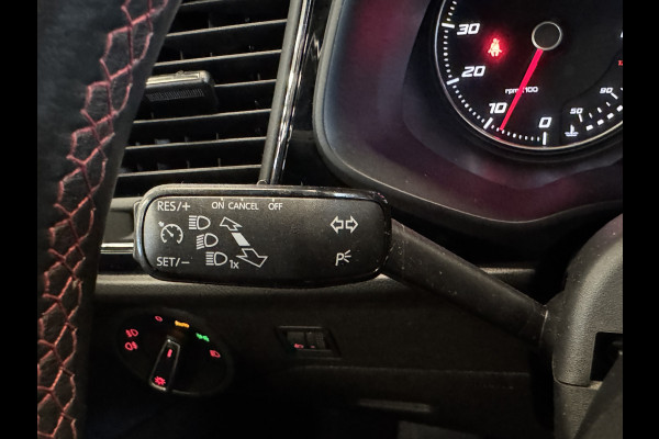 Seat Leon 1.4 EcoTSI FR 150pk Automaat | Sfeerverlichting | Carplay | Navi | Afn. trekhaak
