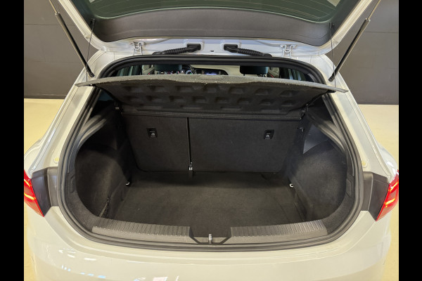 Seat Leon 1.4 EcoTSI FR 150pk Automaat | Sfeerverlichting | Carplay | Navi | Afn. trekhaak
