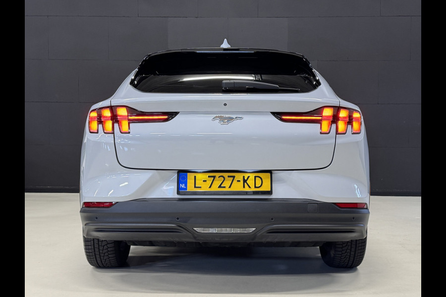 Ford Mustang Mach-E RWD 75 kWh | SOH 93,5% | Camera | Adaptive cruise | Carplay | Leder | Stoel/stuurverwarming