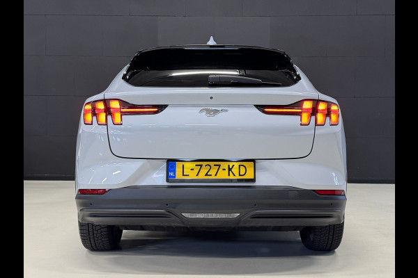Ford Mustang Mach-E RWD 75 kWh | SOH 93,5% | Camera | Adaptive cruise | Carplay | Leder | Stoel/stuurverwarming