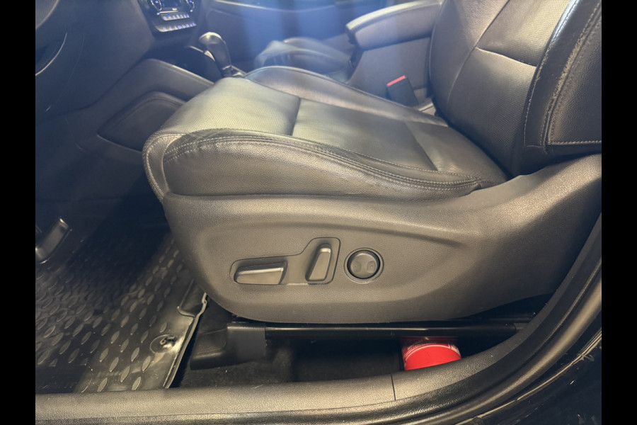 Hyundai Tucson 1.6 T-GDi Premium 4WD 177PK Automaat | Panoramadak | Leder | Camera | Trekhaak | Stoelverwarming/koeling