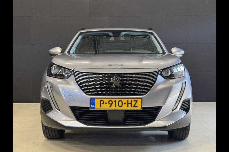 Peugeot e-2008 EV Allure 50 kWh 3-fase | Camera | Navi | Carplay | Full LED