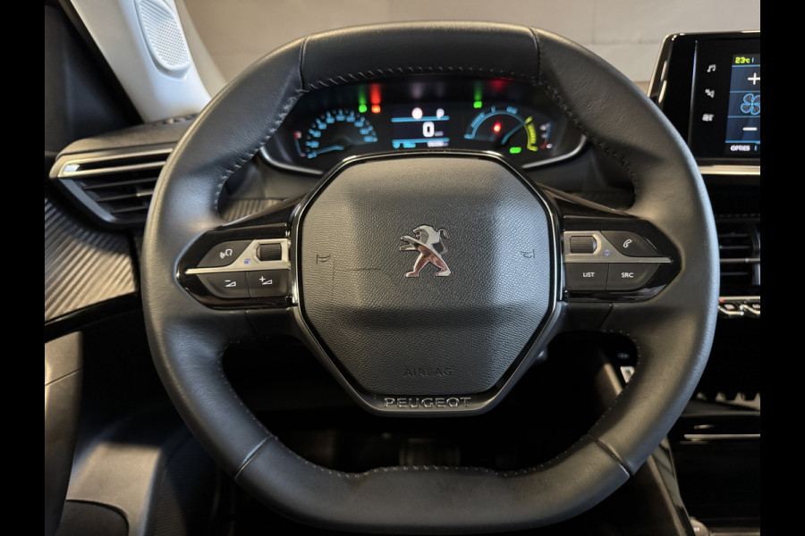 Peugeot e-2008 EV Allure 50 kWh 3-fase | Camera | Navi | Carplay | Full LED