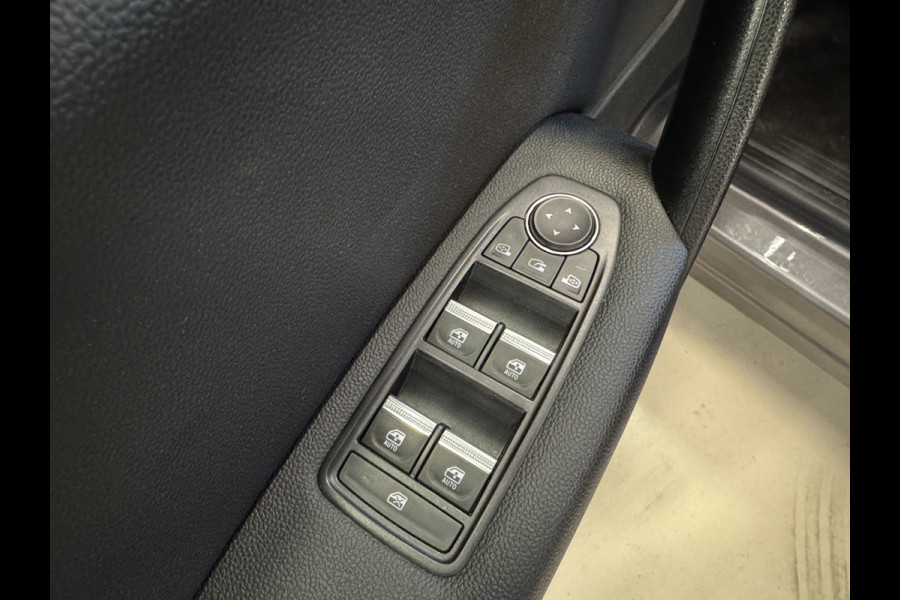 Renault Captur 1.3 TCe 140PK Intens Automaat | Navi | Full LED | Keyless | Carplay | Trekhaak