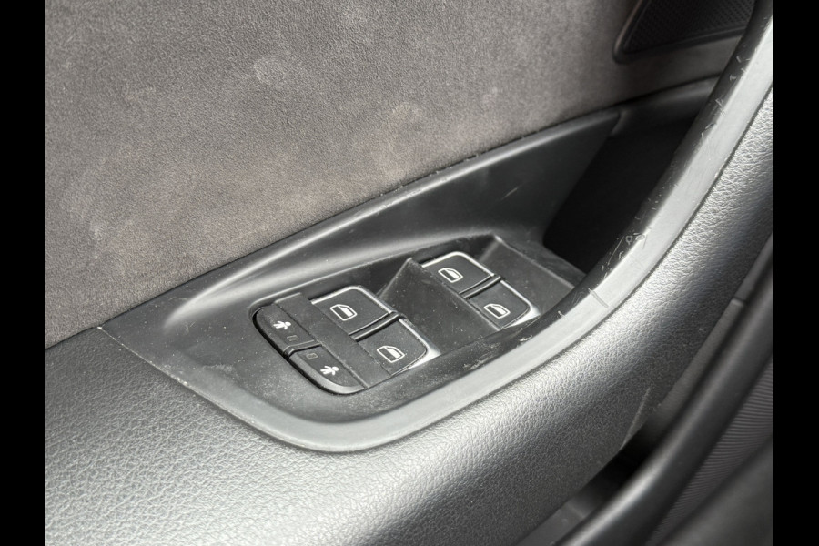 Audi A6 Avant 3.0 TDI quattro Premium Edition | Panoramadak | S-Line | Head UP | Leder