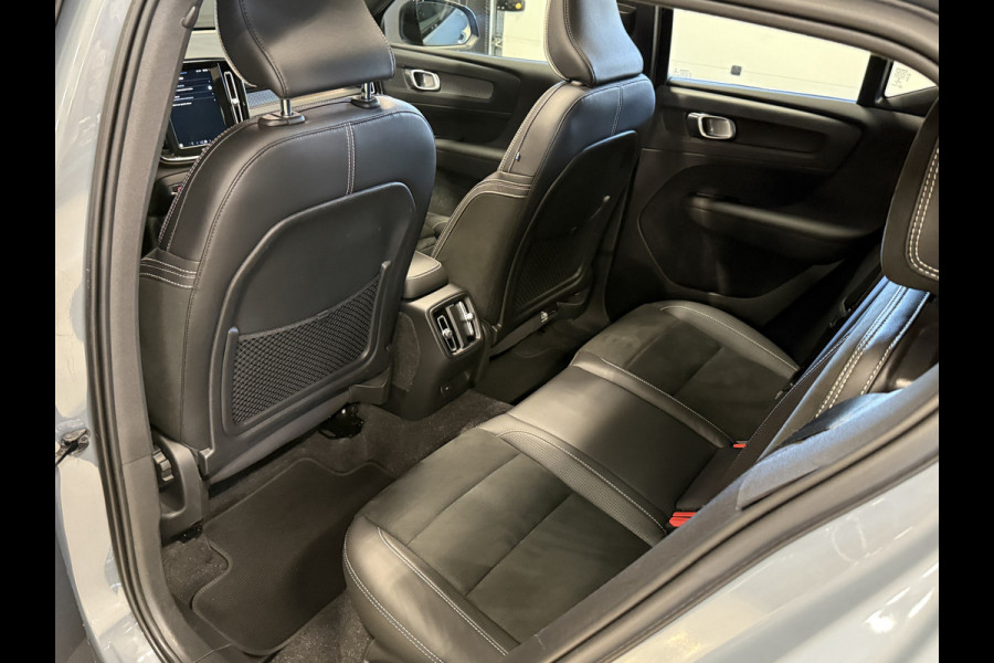 Volvo XC40 Recharge P8 AWD R-Design | Panoramadak | Trekhaak | Stoel/stuurverwarming