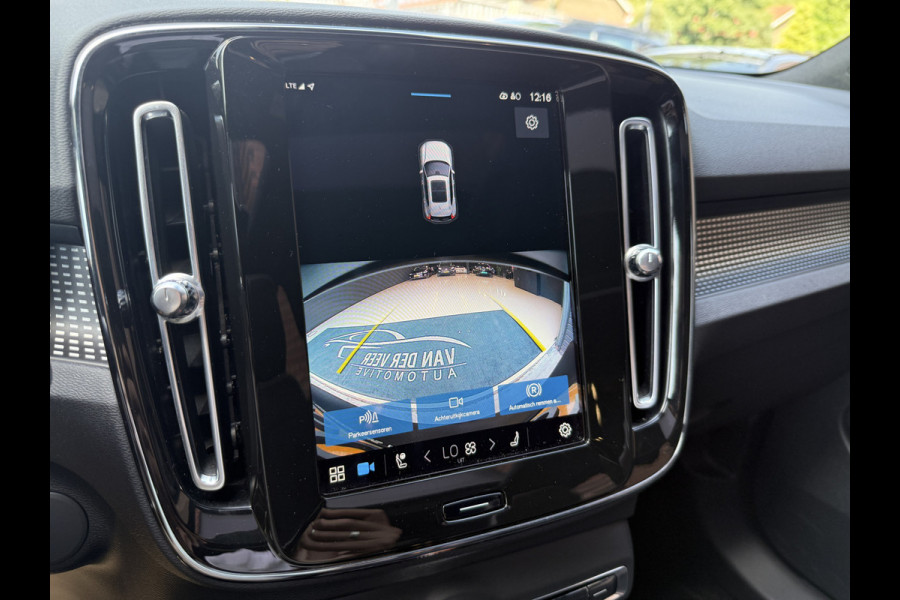 Volvo XC40 Recharge P8 AWD R-Design | Panoramadak | Trekhaak | Stoel/stuurverwarming