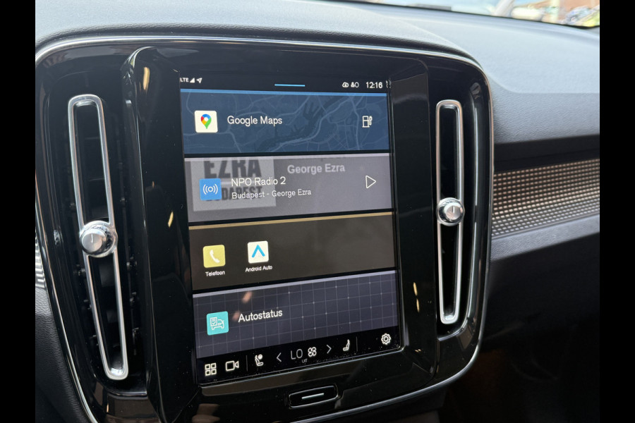 Volvo XC40 Recharge P8 AWD R-Design | Panoramadak | Trekhaak | Stoel/stuurverwarming