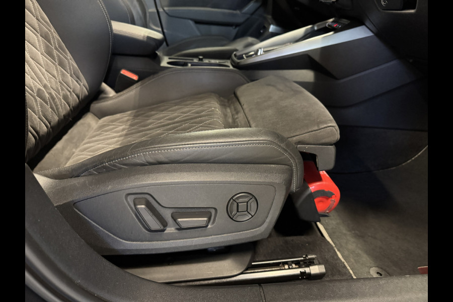 Audi S3 Limousine 2.0 TFSI S3 quattro Automaat | Pano | Nieuw model | B&O | Ambianceverlichting