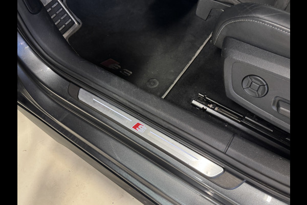 Audi S3 Limousine 2.0 TFSI S3 quattro Automaat | Pano | Nieuw model | B&O | Ambianceverlichting