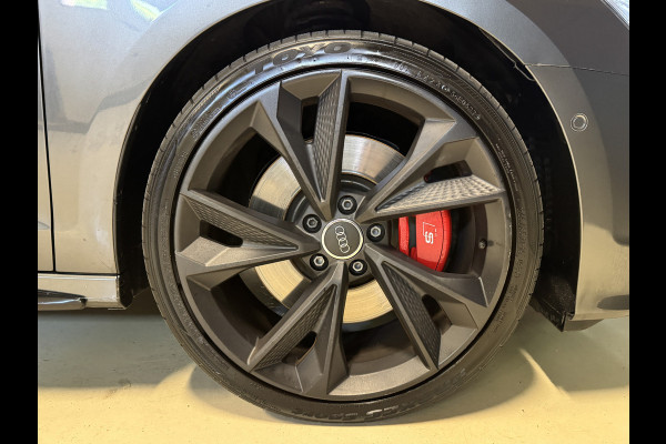 Audi S3 Limousine 2.0 TFSI S3 quattro Automaat | Pano | Nieuw model | B&O | Ambianceverlichting