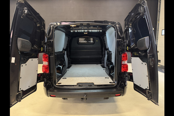 Toyota ProAce Worker 2.0 D-4D Professional Long 177pk Automaat | 2x elektr. schuifdeuren | Head-Up | Camera | Stoelverwarming | Dodehoek | 17'' LMV
