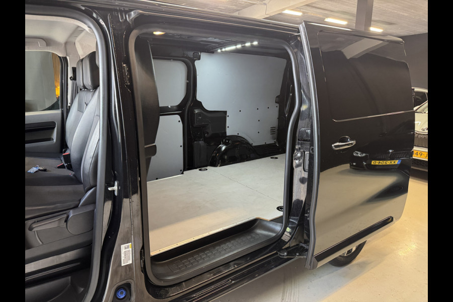Toyota ProAce Worker 2.0 D-4D Professional Long 177pk Automaat | 2x elektr. schuifdeuren | Head-Up | Camera | Stoelverwarming | Dodehoek | 17'' LMV