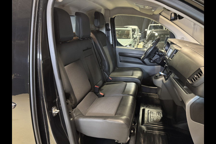 Toyota ProAce Worker 2.0 D-4D Professional Long 177pk Automaat | 2x elektr. schuifdeuren | Head-Up | Camera | Stoelverwarming | Dodehoek | 17'' LMV