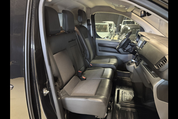Toyota ProAce Worker 2.0 D-4D Professional Long 177pk Automaat | 2x elektr. schuifdeuren | Head-Up | Camera | Stoelverwarming | Dodehoek | 17'' LMV
