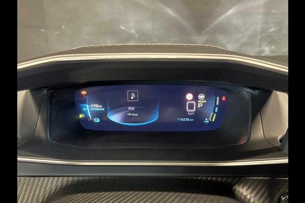 Peugeot e-2008 EV Allure 50 kWh | Panoramadak | Adaptive cruise | Keyless | Camera | Carplay | Navi