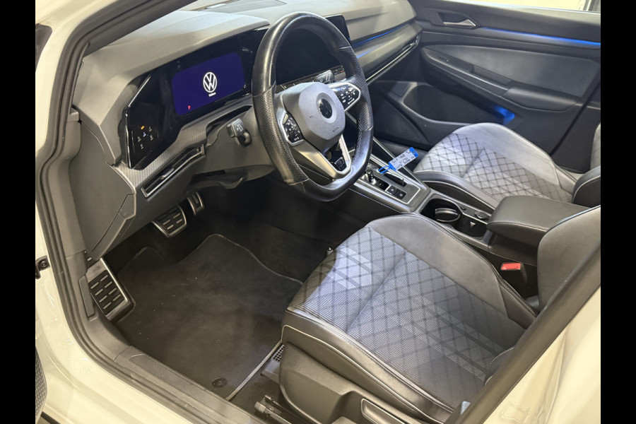 Volkswagen Golf 1.5 eTSI R-Line | Harman Kardon | Panoramadak | Head UP | IQ Light
