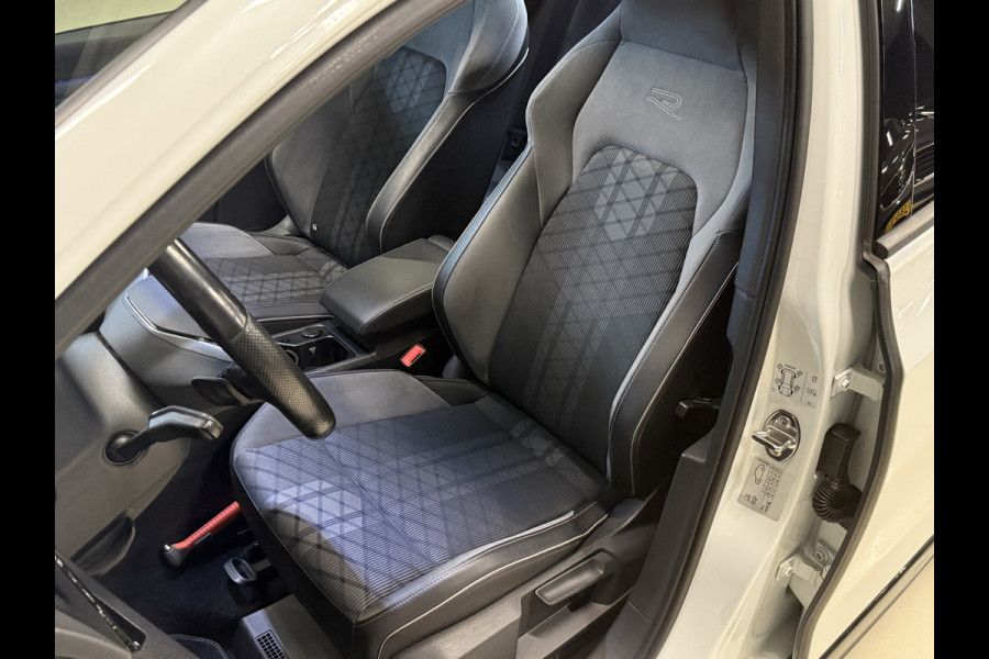 Volkswagen Golf 1.5 eTSI R-Line | Harman Kardon | Panoramadak | Head UP | IQ Light