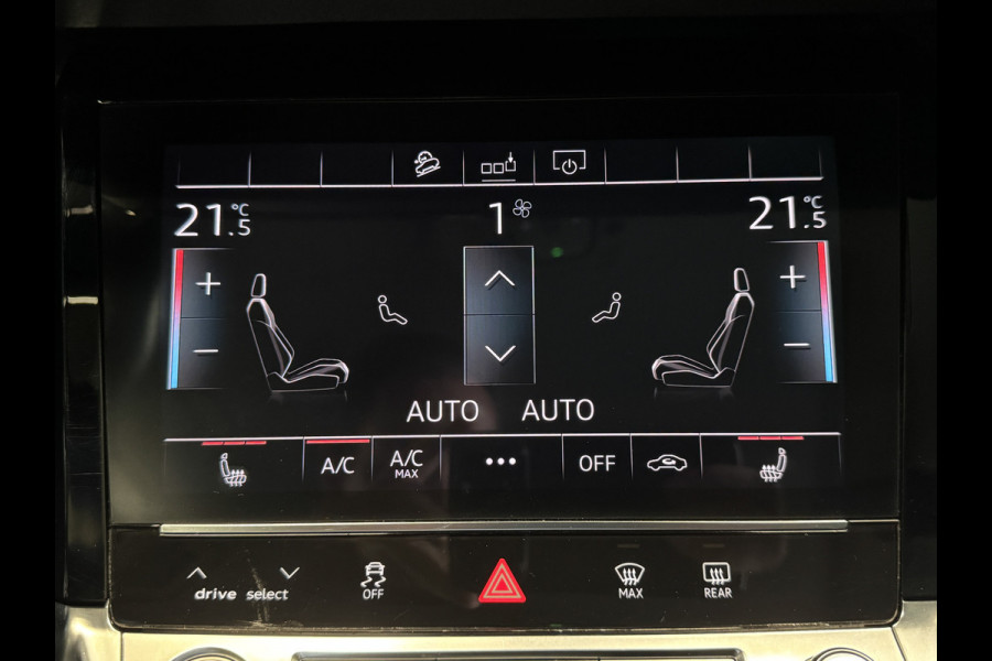 Audi e-tron e-tron 50 quattro Launch edition plus 71 kWh | SoH 88% | Camera | Panoramadak | Leder | Afn. trekhaak | Adaptive cruise | Stoelverwarming | Navi | Carplay