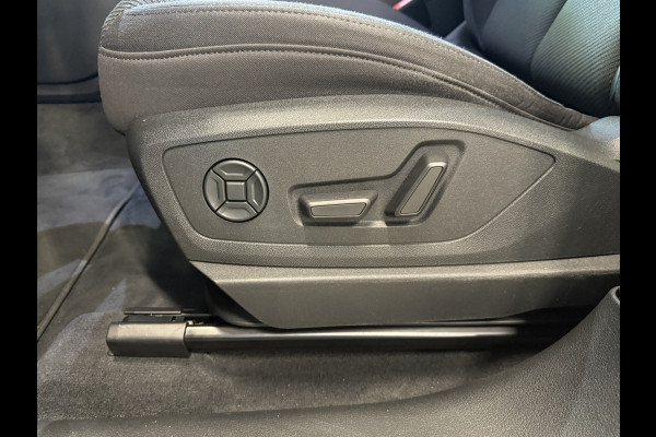 Audi e-tron Sportback 55 quattro Business edition 95 kWh | Navigatie | Memory stoelen | 20'' Inch