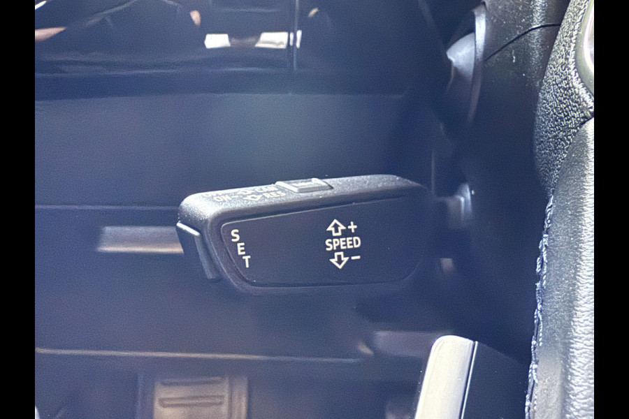 Audi e-tron Sportback 55 quattro Business edition 95 kWh | Navigatie | Memory stoelen | 20'' Inch