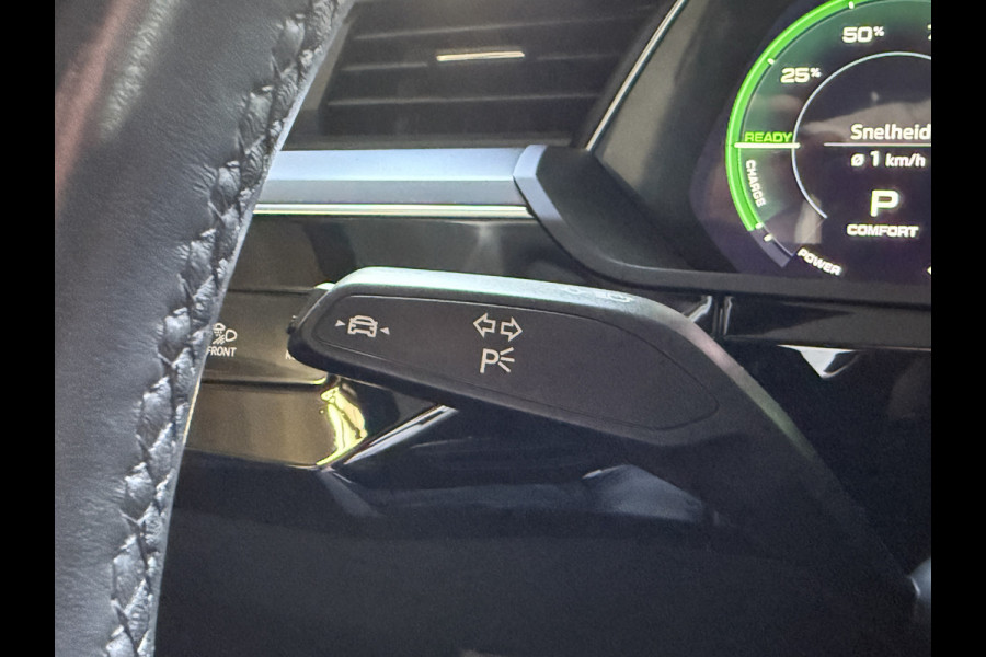 Audi e-tron Sportback 55 quattro Business edition 95 kWh | Navigatie | Memory stoelen | 20'' Inch