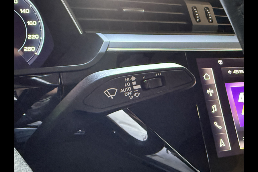 Audi e-tron Sportback 55 quattro Business edition 95 kWh | Navigatie | Memory stoelen | 20'' Inch