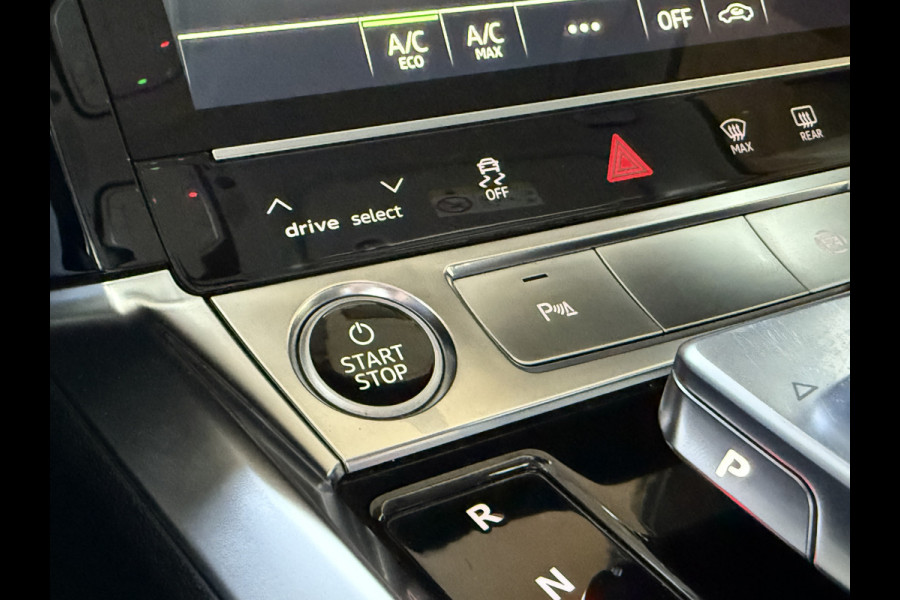 Audi e-tron Sportback 55 quattro Business edition 95 kWh | Navigatie | Memory stoelen | 20'' Inch