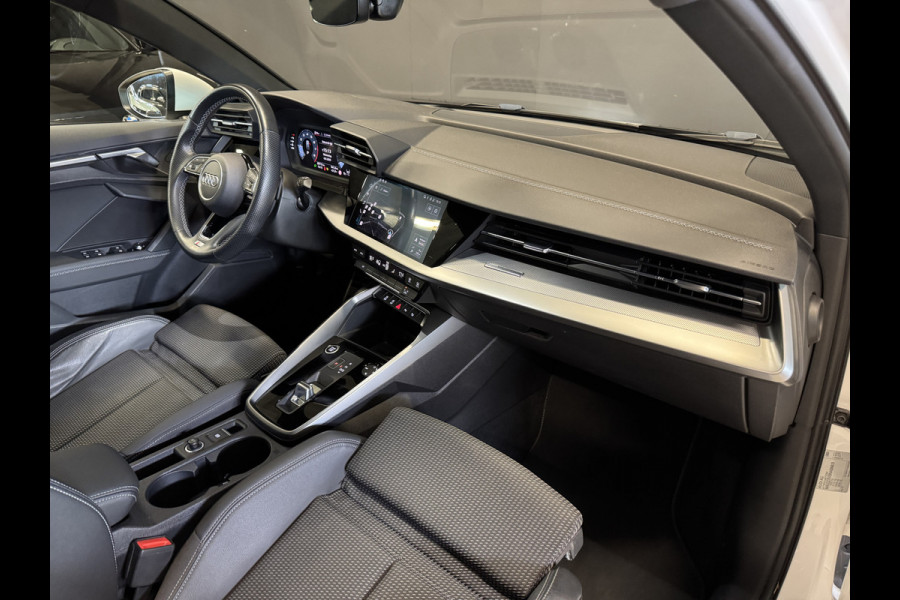 Audi A3 Sportback 30 TFSI S edition | 2x S-line | Automaat | Adaptive cruise | Carplay | Afn. trekhaak | Full LED | Navi