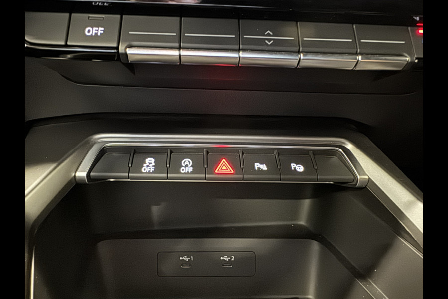 Audi A3 Sportback 30 TFSI S edition | 2x S-line | Automaat | Adaptive cruise | Carplay | Afn. trekhaak | Full LED | Navi