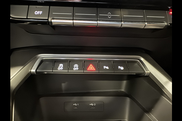 Audi A3 Sportback 30 TFSI S edition | 2x S-line | Automaat | Adaptive cruise | Carplay | Afn. trekhaak | Full LED | Navi