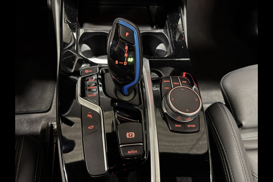 BMW iX3 High Executive 80 kWh | Pano | Driv. Ass. Prof. | Lederen sportstoelen | Harman/Kardon | 360 Camera | Head-Up