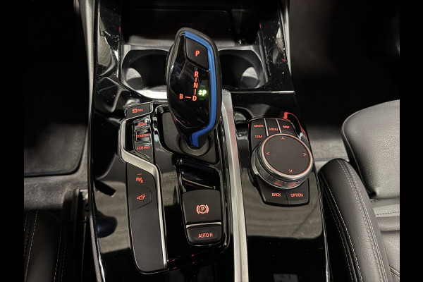 BMW iX3 High Executive 80 kWh | Pano | Driv. Ass. Prof. | Lederen sportstoelen | Harman/Kardon | 360 Camera | Head-Up