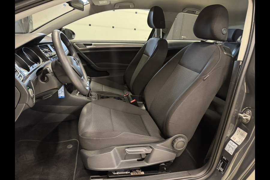 Volkswagen Golf 1.0 TSI Trendline | Airco | 18'' lichtmetalen velgen