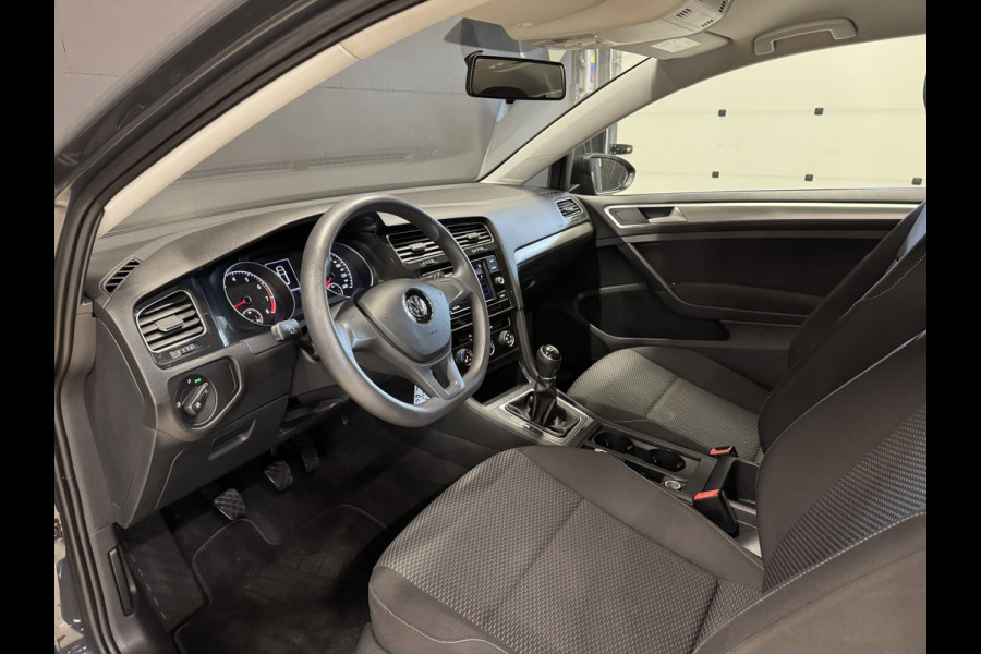 Volkswagen Golf 1.0 TSI Trendline | Airco | 18'' lichtmetalen velgen