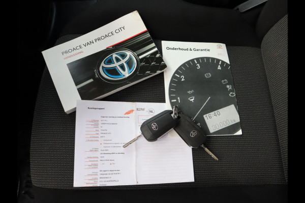 Toyota PROACE CITY 1.5 D 102pk Euro 6 - 3 Zits Bankje - Aico
